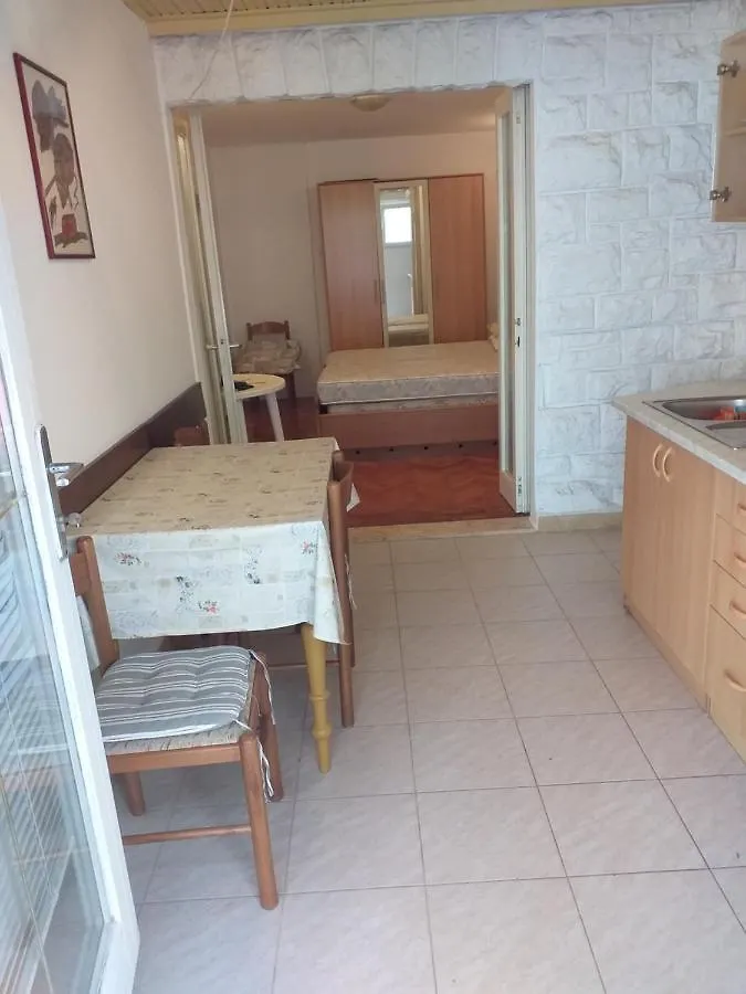 Lungo Mare Apartment Pula