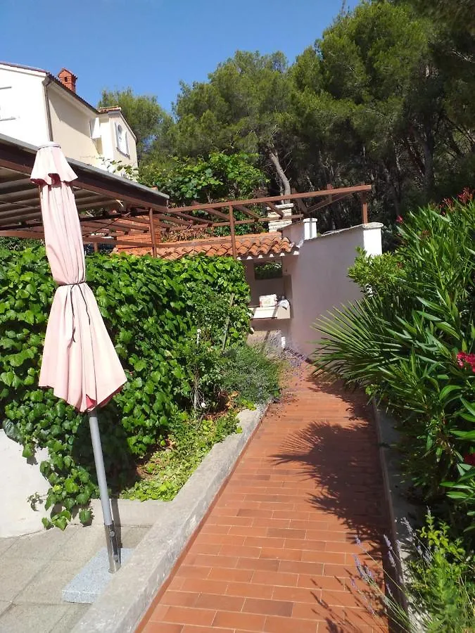 Lungo Mare Apartment Pula