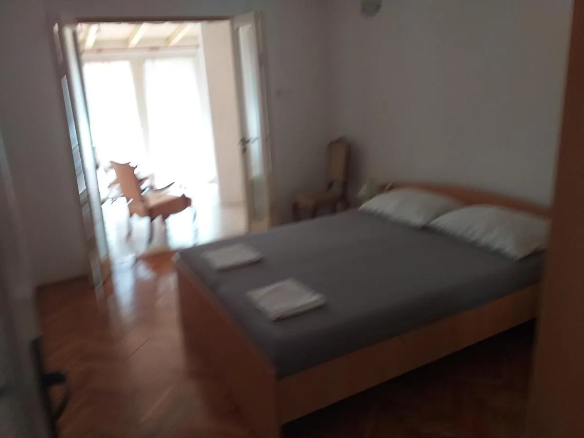 Lungo Mare Apartment Pula Croatia